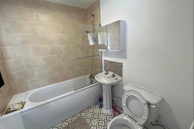 33 Gordon Street, Stoke-on-Trent photo 5
