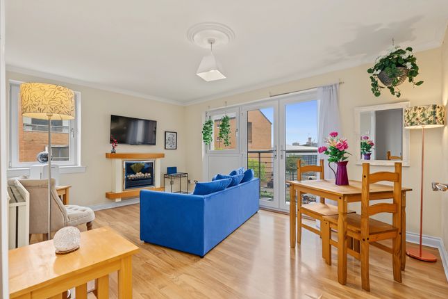 2/1 37 Minerva Way, Finnieston, Glasgow photo 2