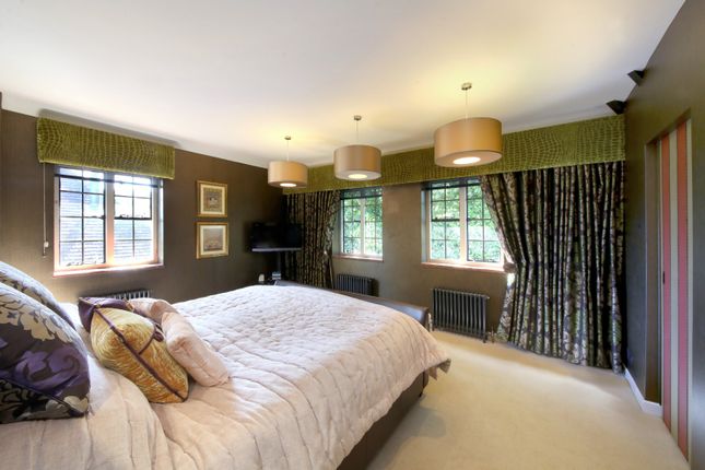 Detached house for sale in Gregories Farm Lane, Beaconsfield