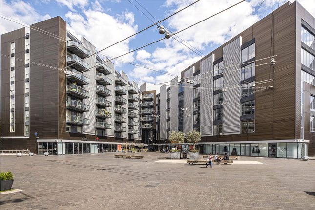 Flat 31, 12, Bermondsey Square, London photo 3