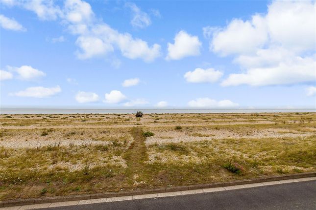 Coast Drive, Lydd-On-Sea photo 2