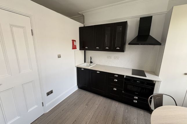 22, 193, Gloucester Place, London photo 3