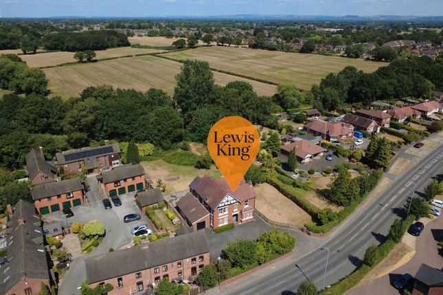 Little Hind Heath Farm, 46, Hind Heath Road, Sandbach photo 3