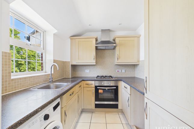 52, Bridge Court, Welwyn Garden City photo 3