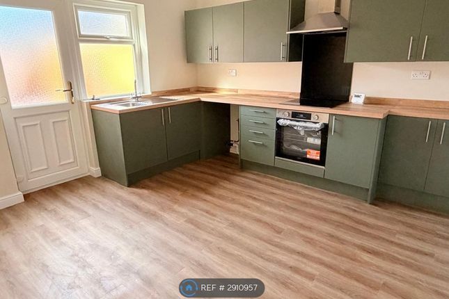 Furlong Road, BoltonUponDearne, Rotherham photo 3