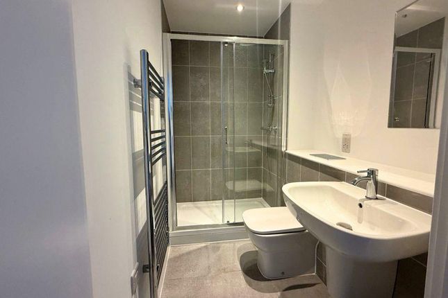 Phoenix, 1701, Saxton Lane, Leeds photo 2