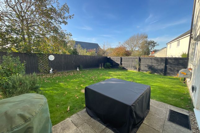 13, Reden Road, Bude photo 3