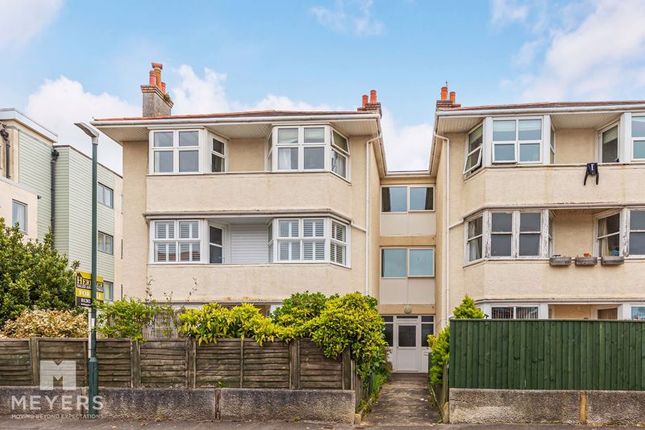 Thumbnail Flat for sale in Chatfield Court, 10 Boscombe Spa Road, Bournemouth