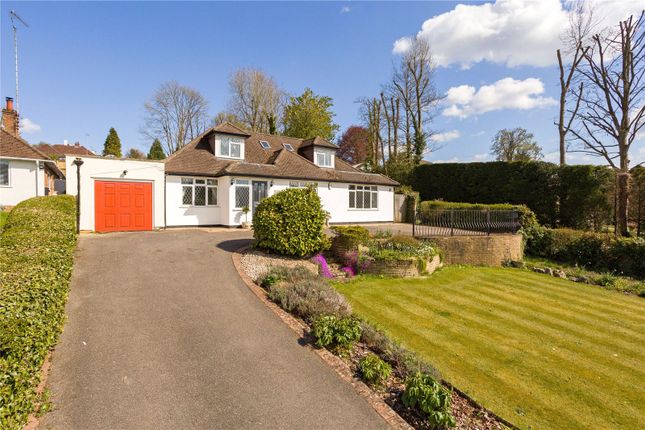 Thumbnail Detached house for sale in Dunny Lane, Chipperfield, Kings Langley, Hertfordshire