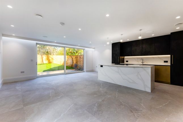 Open Plan Kitchen/Dining/Family Area