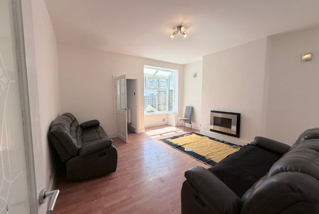 106, Walton Lane, Nelson photo 5