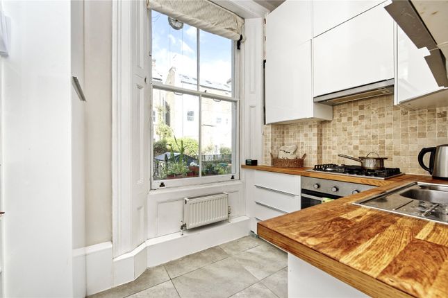 Flat for sale in Chesterton Road, London, UK