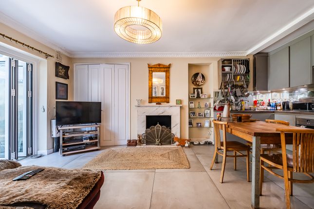 67A, Elsham Road, London photo 4