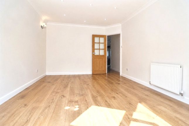 23, Coniston Road, Woking photo 4