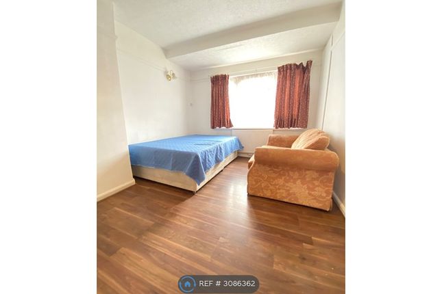 Hounslow photo 4