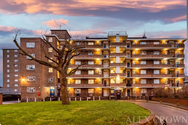 Thumbnail Flat for sale in Windsor House, Portland Rise, Manor House