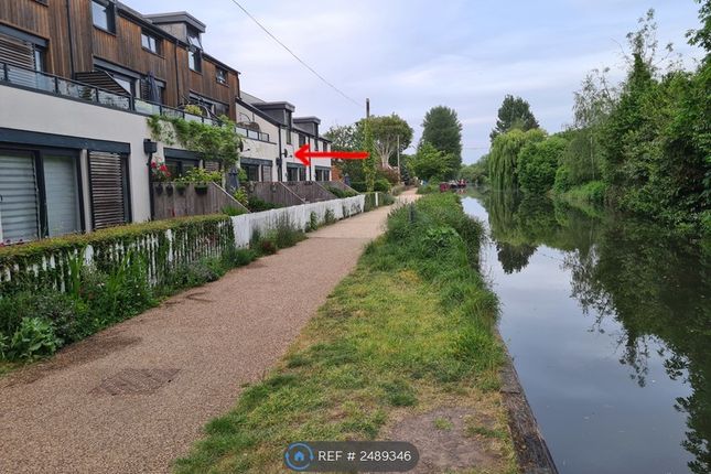 Thumbnail Terraced house to rent in Wharfside, Reading