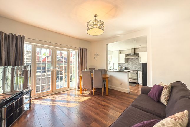 288 New Chester Road, Wirral photo 3