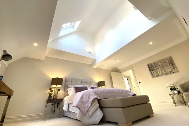 Apartment 8, Milverton Hall, Warwickshire photo 3