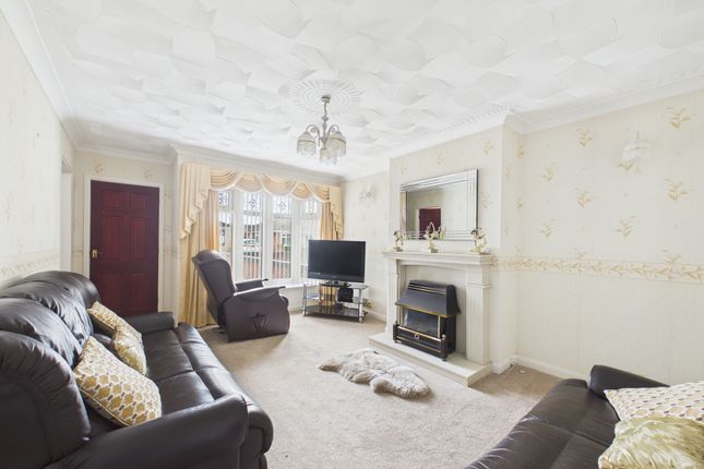 11, Lupin Drive, Haydock photo 2