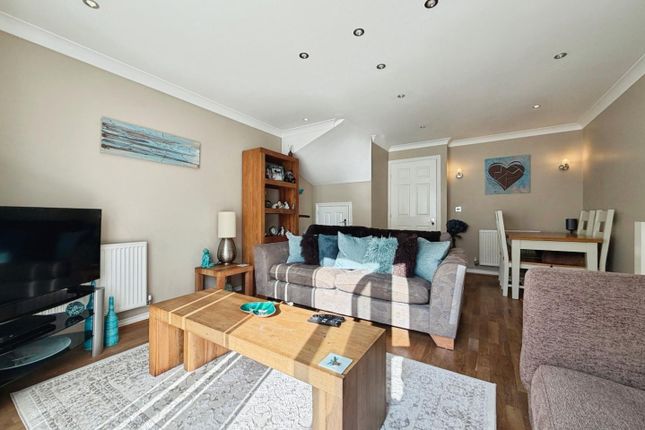 8, Sir John Fogge Avenue, Ashford photo 3