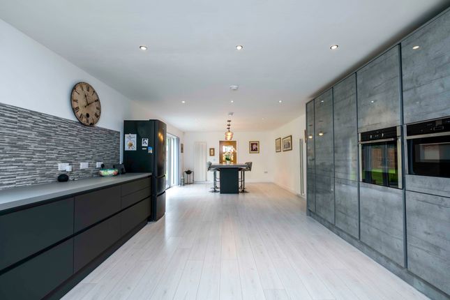 3 Beech Road, Laurencekirk photo 3