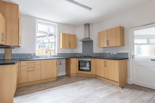 2, Daintry Street, Macclesfield photo 4
