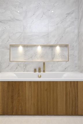En-Suite Bath And Shower Room