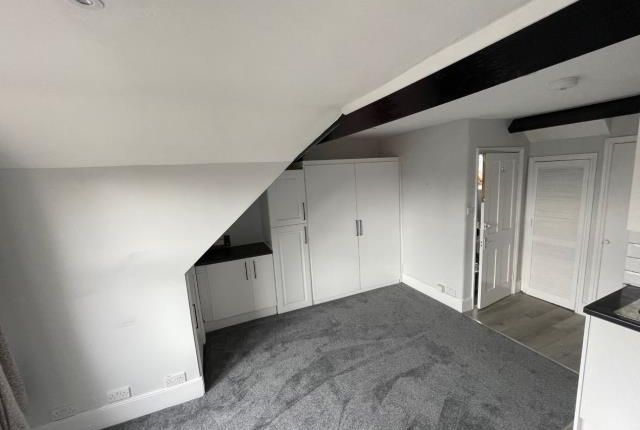 Studio Flat, 78, Botley Road, Oxford photo 4