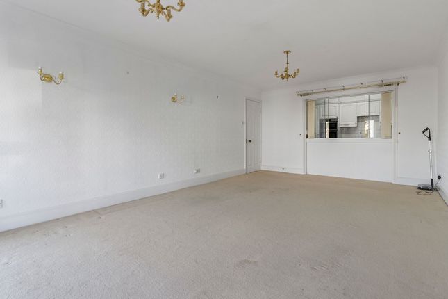 Flat for sale in Cliff Road, Torquay