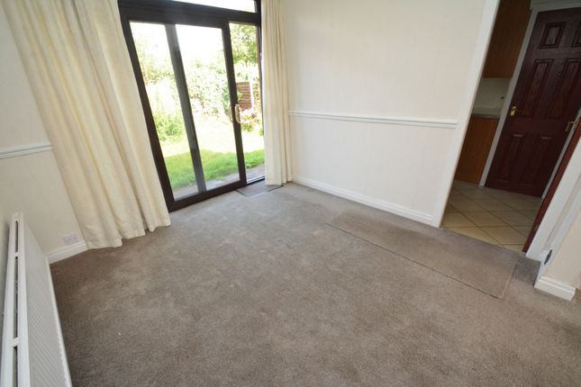 1, Wentworth Avenue, Abbey Hey photo 4