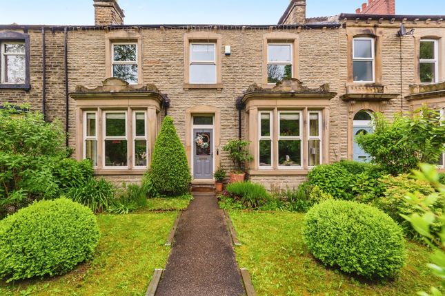 Thumbnail Town house for sale in Park Road, Barnsley