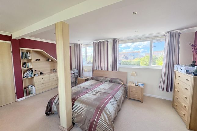 Crofton Lane, Fareham photo 4