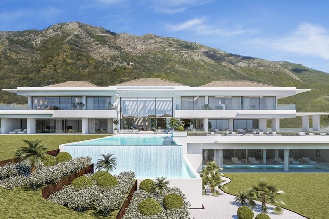 Thumbnail Villa for sale in La Zagaleta, Marbella Area, Costa Del Sol