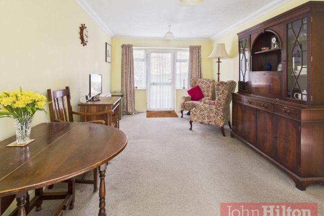 Flat 10, Marine Court, 65 Marine Drive, Rottingdean photo 2