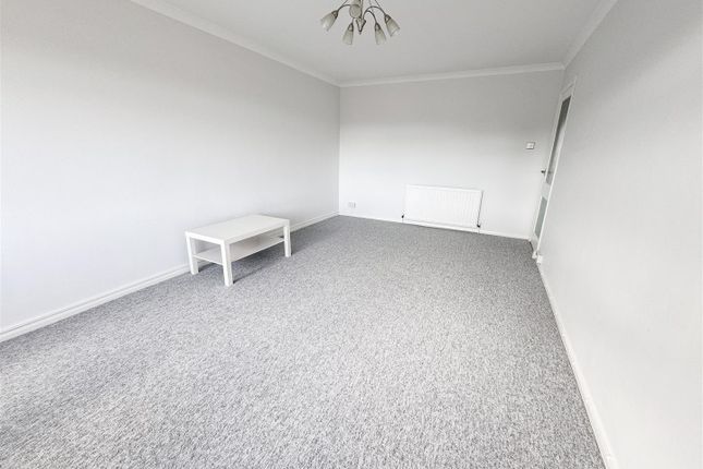 Flat 9, Belmaine Court, Collington Lane East, Bexhill-On-Sea photo 4