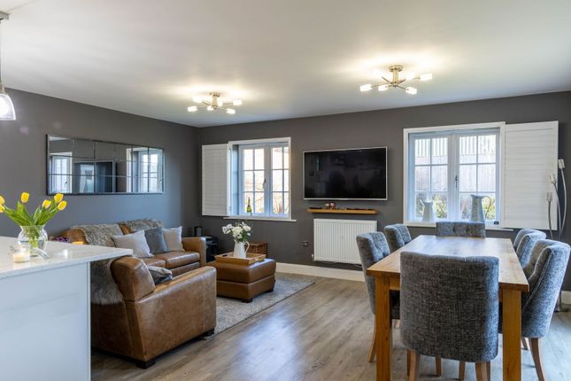 10, Old Ilsom Farm Road, Tetbury photo 4
