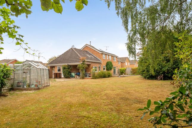 36 Allington Drive, Tonbridge photo 4