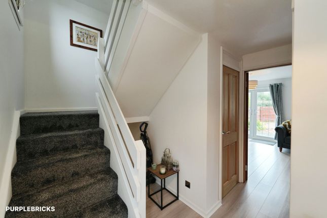56, Campsie Avenue, Irvine photo 3