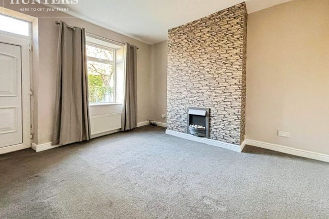 4, Lane Cottages, Barnsley photo 2