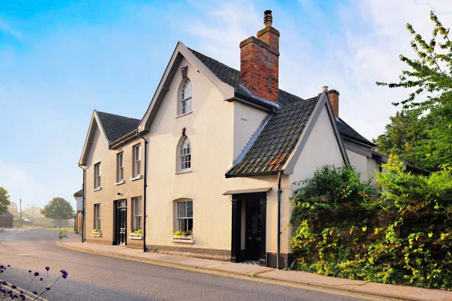 East Lodge
