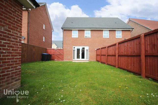 Birch Lane, Thornton-Cleveleys FY5, 3 bedroom semi-detached house for ...