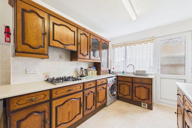 2, Elmley Way, Margate photo 3