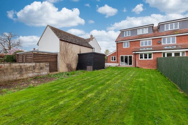Semi-detached house to rent in Stonehill Lane, Southmoor, Abingdon