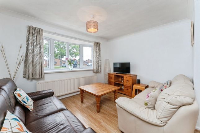 17, Lyndon Drive, Rhyl photo 3
