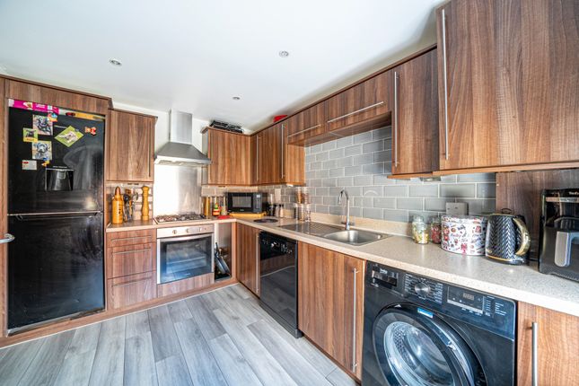 14 Vetch Way, Andover photo 4