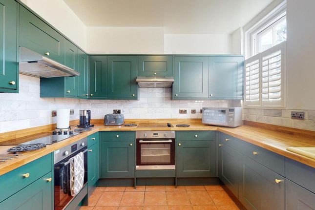 Broadwater Road, London photo 3