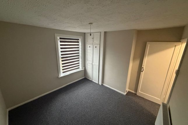269 Spring Road, Ipswich photo 4