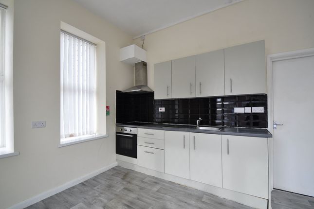 Flat 4, 80-81 Commercial Road, Newport photo 4