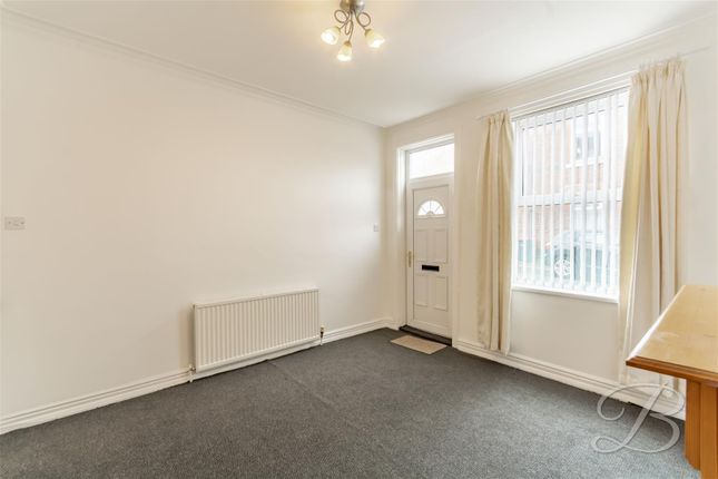 End terrace house to rent in France Street, Parkgate, Rotherham